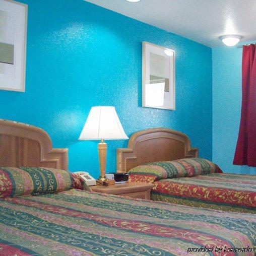 Economy Lodge Texas City Refinery 部屋 写真