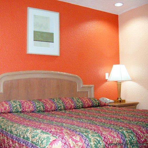 Economy Lodge Texas City Refinery 部屋 写真
