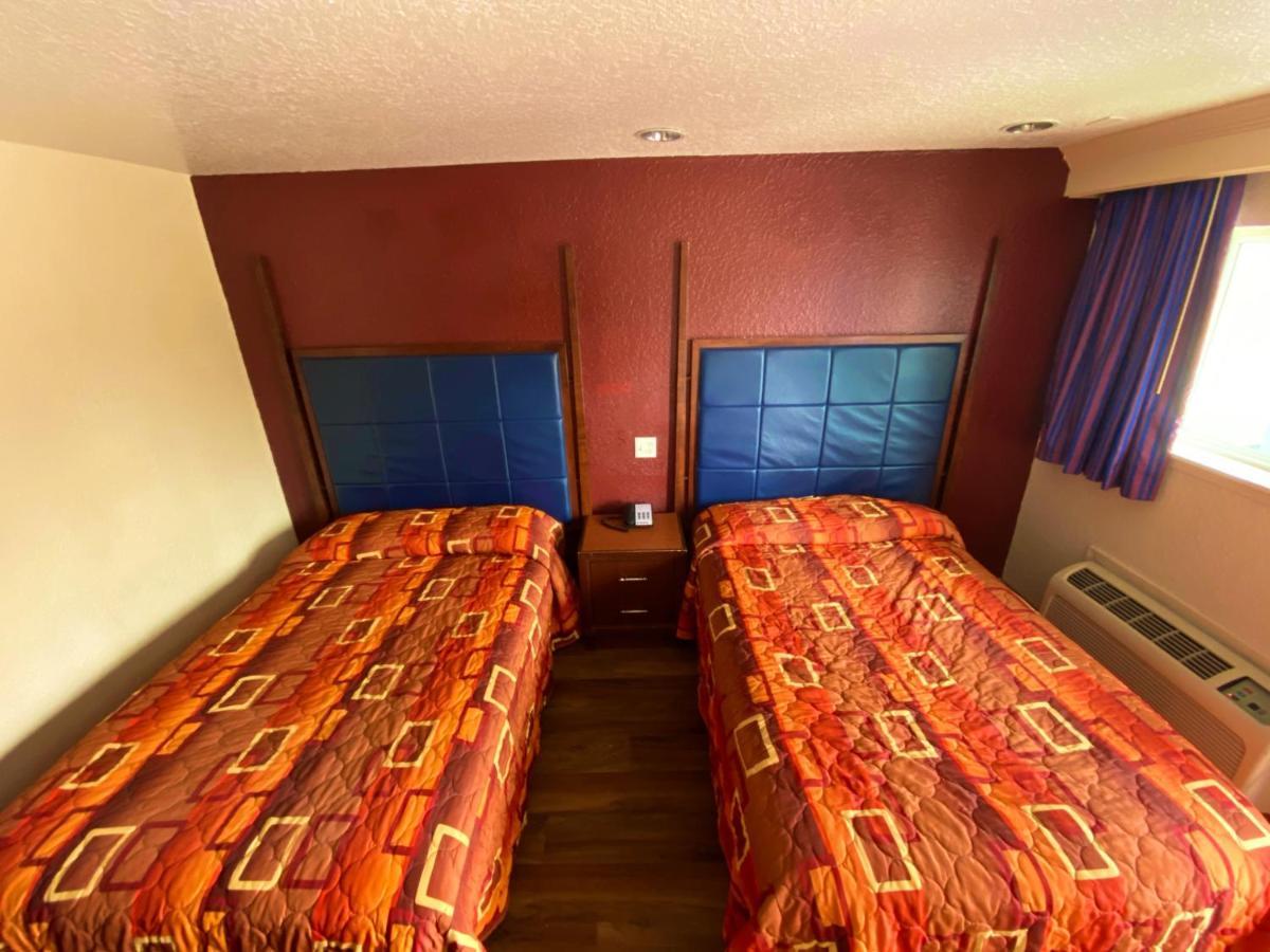 Economy Lodge Texas City Refinery エクステリア 写真