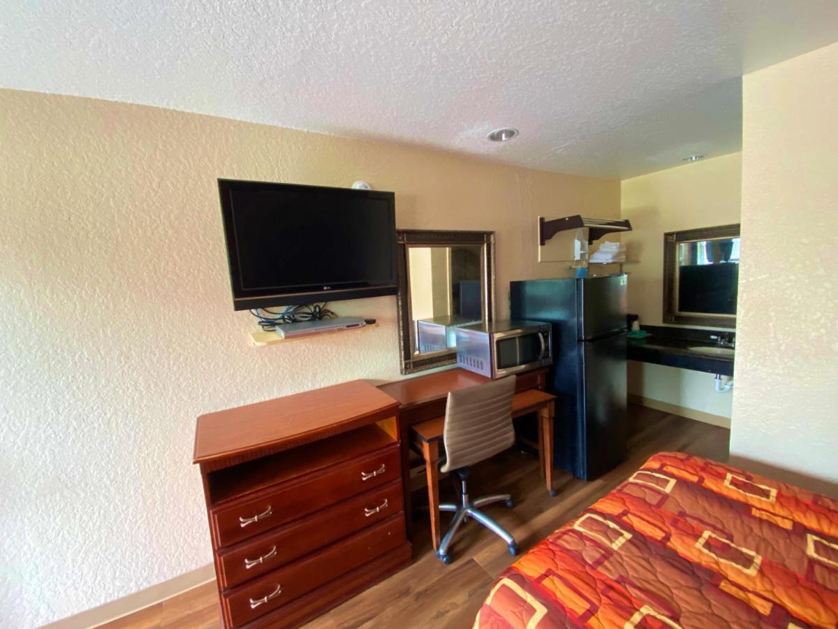 Economy Lodge Texas City Refinery エクステリア 写真